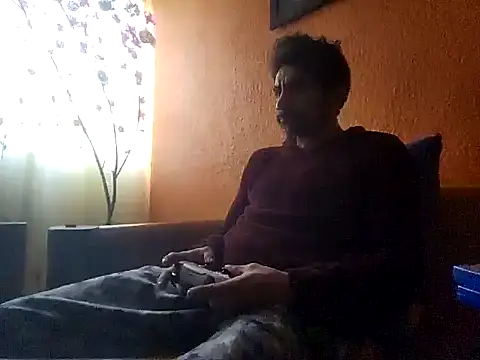 Snapshot of Angel_Coronel chatting on 01-17-25, 10:34 Angel Coronel online show from 01-17-25, 10:34