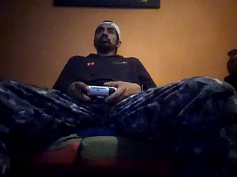 Snapshot of Angel_Coronel chatting on 01-29-25, 02:09 Angel Coronel online show from 01-29-25, 02:09