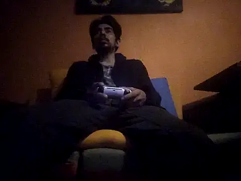 Snapshot of Angel_Coronel chatting on 02-04-25, 04:05 Angel Coronel online show from 02-04-25, 04:05