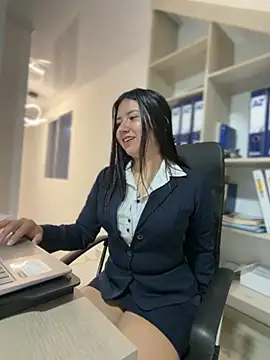 VAL PRINCESS online show from 11-05-25, 12:10