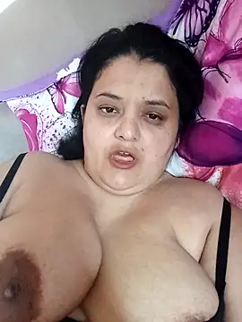 sarahhh1987 online show from 04-13-26, 06:19