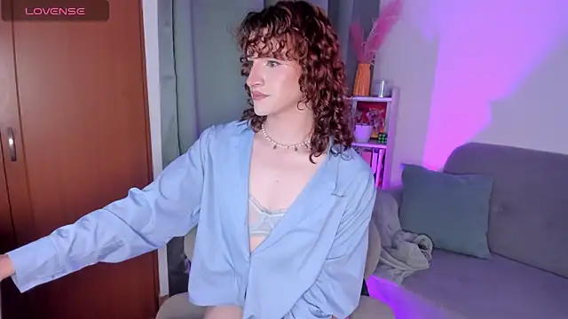 Snapshot of AnntoniaWood chatting on 02-12-26, 03:12 AnntoniaWood online show from 02-12-26, 03:12