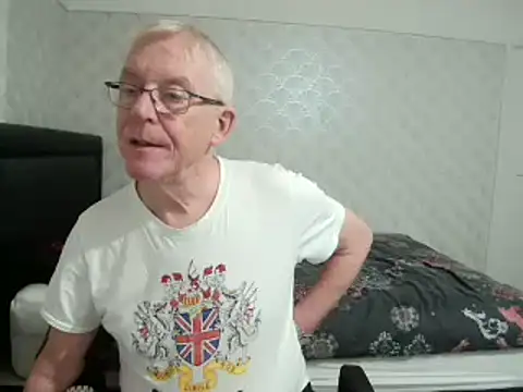 Snapshot of shaun63m chatting on 01-24-25, 01:56 shaun63m online show from 01-24-25, 01:56