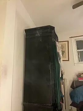 Snapshot of holyeroticss chatting on 01-19-25, 12:49 holyeroticss online show from 01-19-25, 12:49