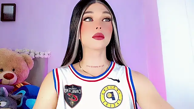 Snapshot of Marian_LV chatting on 01-18-25, 06:45 Marian LV online show from 01-18-25, 06:45