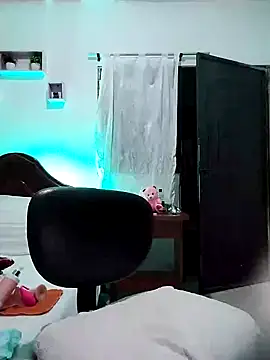 lunanataly online show from 01-18-25, 03:49