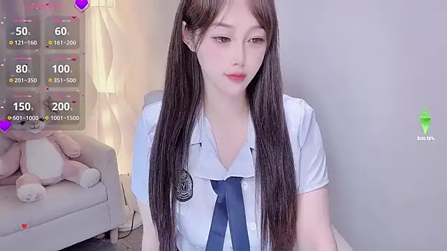 Kiss-18 online show from 10-22-25, 01:11