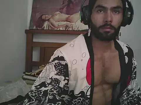 Snapshot of hideonbush051 chatting on 12-02-25, 04:13 hideonbush051 online show from 12-02-25, 04:13