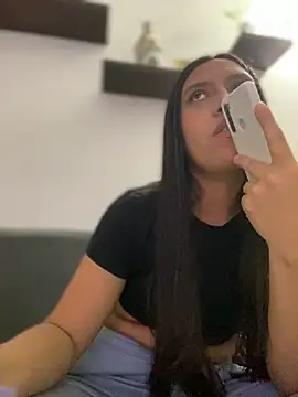 Snapshot of Salome_golvert chatting on 12-02-24, 10:45 Salome golvert online show from 12-02-24, 10:45
