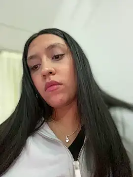 Snapshot of Salome_golvert chatting on 01-15-25, 02:49 Salome golvert online show from 01-15-25, 02:49
