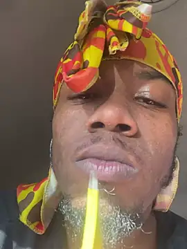 Snapshot of SlimeCrownzOut5 chatting on 01-24-25, 09:15 SlimeCrownzOut5 online show from 01-24-25, 09:15