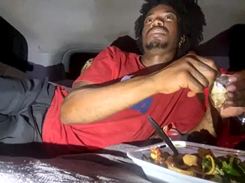 Snapshot of SlimeCrownzOut5 chatting on 10-26-25, 03:23 SlimeCrownzOut5 online show from 10-26-25, 03:23