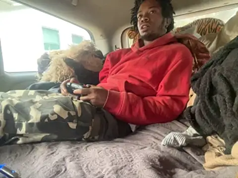 Snapshot of SlimeCrownzOut5 chatting on 11-01-25, 02:08 SlimeCrownzOut5 online show from 11-01-25, 02:08