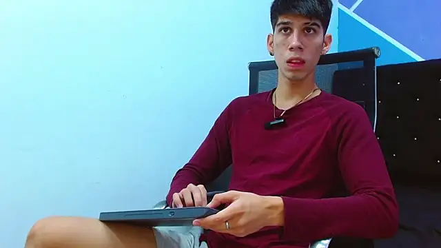 jhony-sex online show from 03-22-25, 06:11