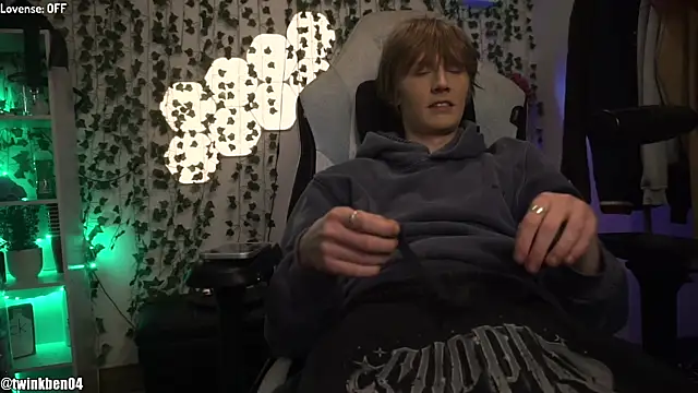 twinkben online show from 12-14-25, 09:08