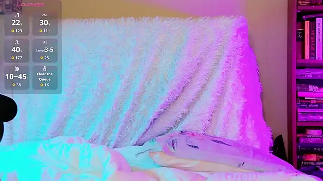 Kara-Nuna online show from 10-10-25, 02:10