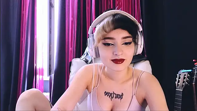 Avi Nile online show from 09-20-25, 05:08