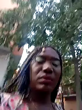 blackhotpartyts online show from 10-17-25, 04:31