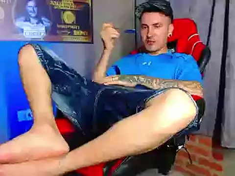 smoker445 online show from 03-19-25, 02:37