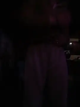 Snapshot of Chicavixy chatting on 11-06-25, 11:59 Chicavixy online show from 11-06-25, 11:59