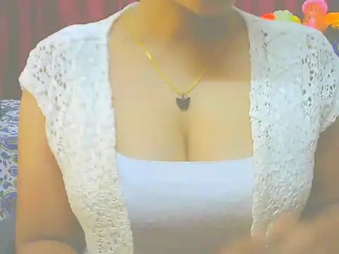 Snapshot of ishmita99 chatting on 01-09-25, 08:55 ishmita99 online show from 01-09-25, 08:55