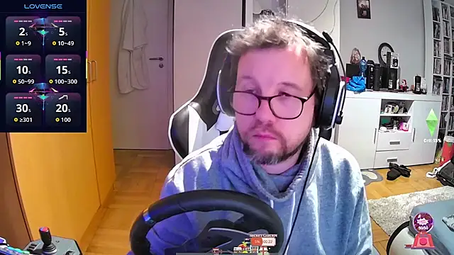 larsgessner30 online show from 03-24-26, 09:42