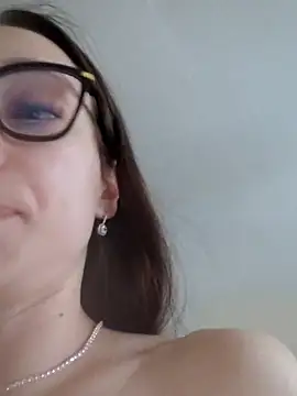 Milky flexy cat online show from 02-28-25, 05:15