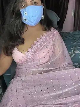 Snapshot of Tanvi-patil chatting on 12-11-24, 04:42 Tanvi-patil online show from 12-11-24, 04:42