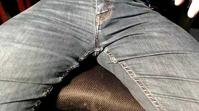 stratos009 online show from 12-26-24, 06:12