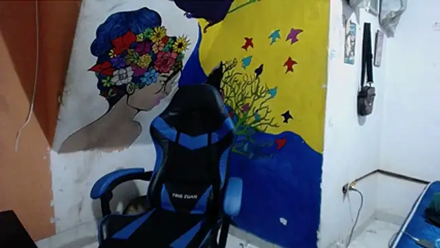 yohatinelly07 online show from 10-17-25, 04:04