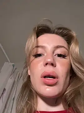 meanexx online show from 10-20-25, 04:13