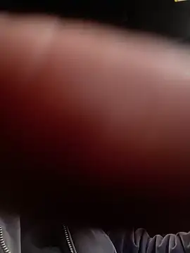 1BeautyN1Beast online show from 01-26-25, 02:19