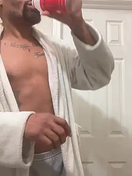 1BeautyN1Beast online show from 01-28-25, 04:08