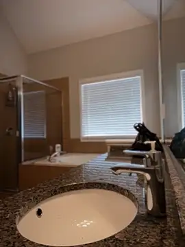 1BeautyN1Beast online show from 09-25-25, 04:54