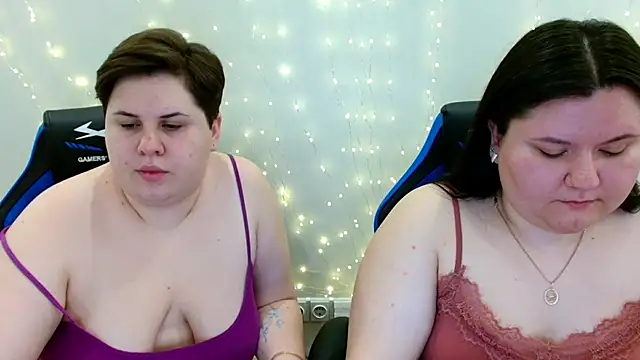 BeckyAndHellen online show from 04-04-26, 10:35