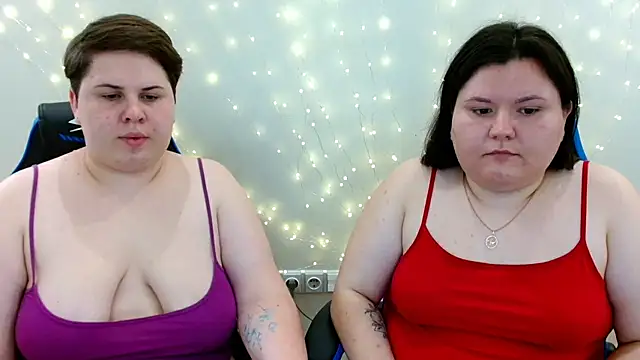 BeckyAndHellen online show from 07-22-26, 10:29