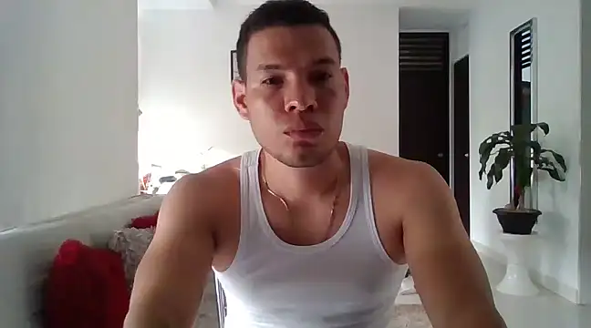 Snapshot of kinke31 chatting on 02-25-25, 01:50 kinke31 online show from 02-25-25, 01:50