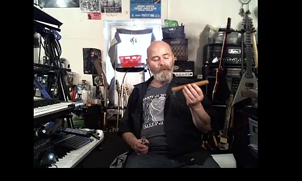 Snapshot of SirGarMack chatting on 02-09-26, 05:17 SirGarMack online show from 02-09-26, 05:17