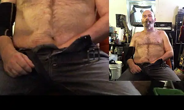 Snapshot of SirGarMack chatting on 03-08-26, 03:16 SirGarMack online show from 03-08-26, 03:16