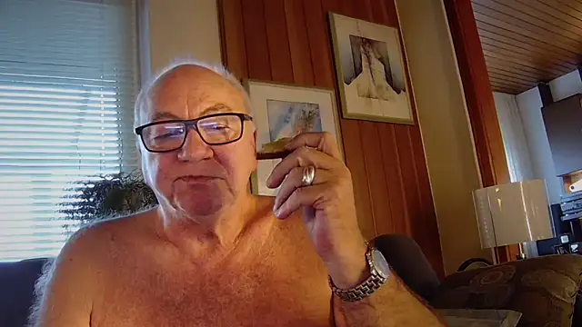 biggandybig online show from 11-25-25, 08:47