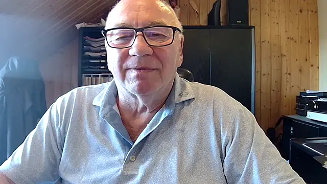 Snapshot of biggandybig chatting on 05-26-26, 07:59 biggandybig online show from 05-26-26, 07:59