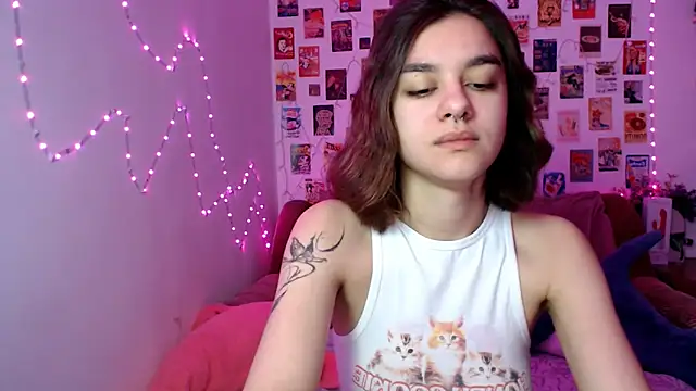 Snapshot of Celine_Dionn chatting on 12-07-24, 07:27 Celine Dionn online show from 12-07-24, 07:27