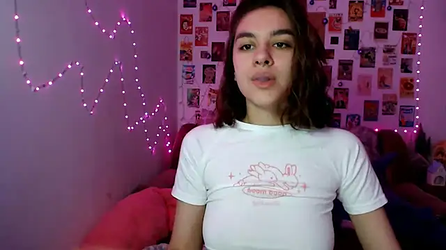 Snapshot of Celine_Dionn chatting on 01-02-25, 04:52 Celine Dionn online show from 01-02-25, 04:52