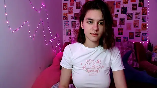 Snapshot of Celine_Dionn chatting on 01-02-25, 08:17 Celine Dionn online show from 01-02-25, 08:17