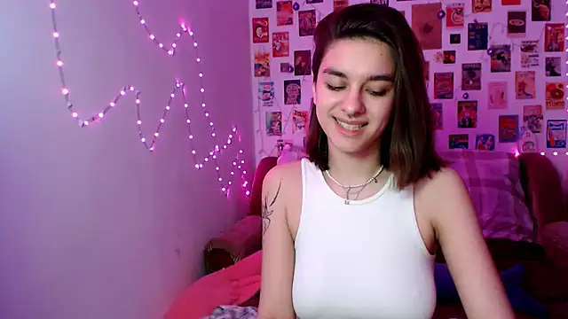 Snapshot of Celine_Dionn chatting on 01-05-25, 04:48 Celine Dionn online show from 01-05-25, 04:48