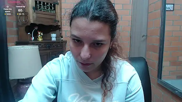 Snapshot of alexia_87 chatting on 02-03-26, 03:59 alexia 87 online show from 02-03-26, 03:59