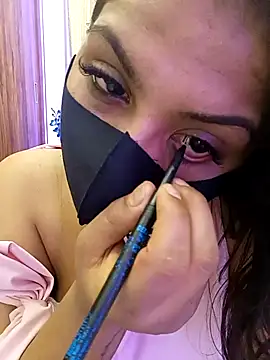 Divya girl online show from 04-18-26, 08:20