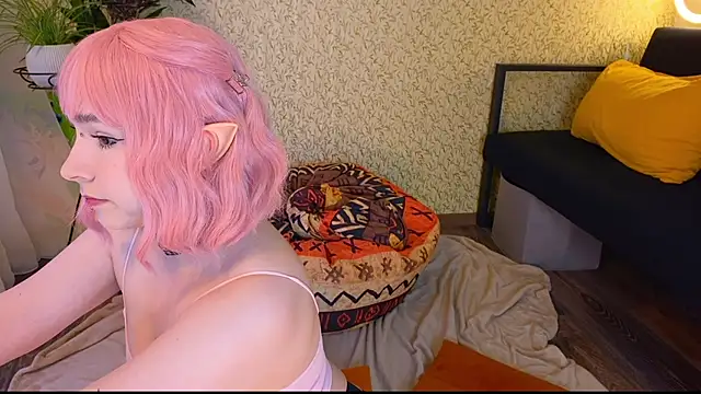 EmmyAmbros online show from 10-23-25, 11:35