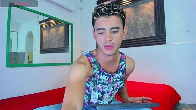 Snapshot of kai_borman chatting on 03-13-25, 04:38 kai borman online show from 03-13-25, 04:38