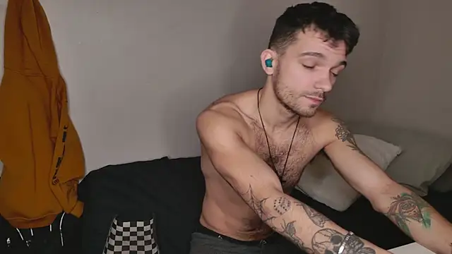 JackDesFeux online show from 01-15-25, 03:54